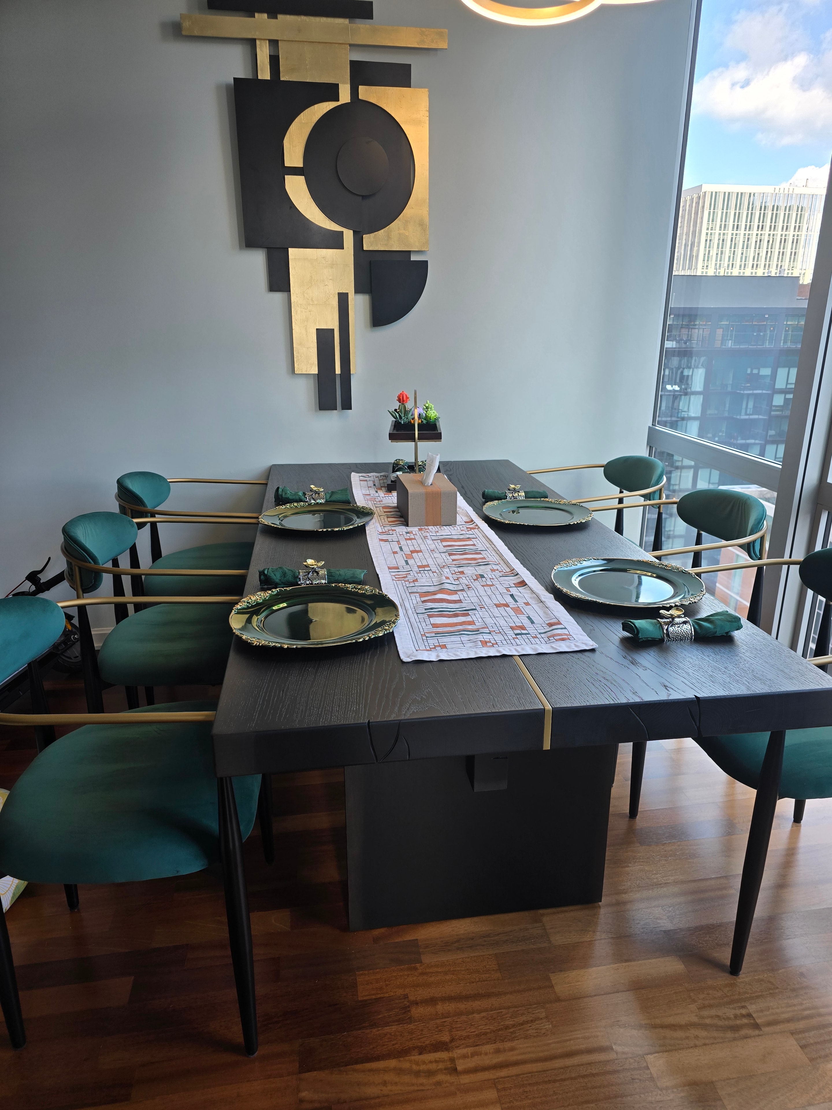 Fresh Dining Room After Deep Cleaning